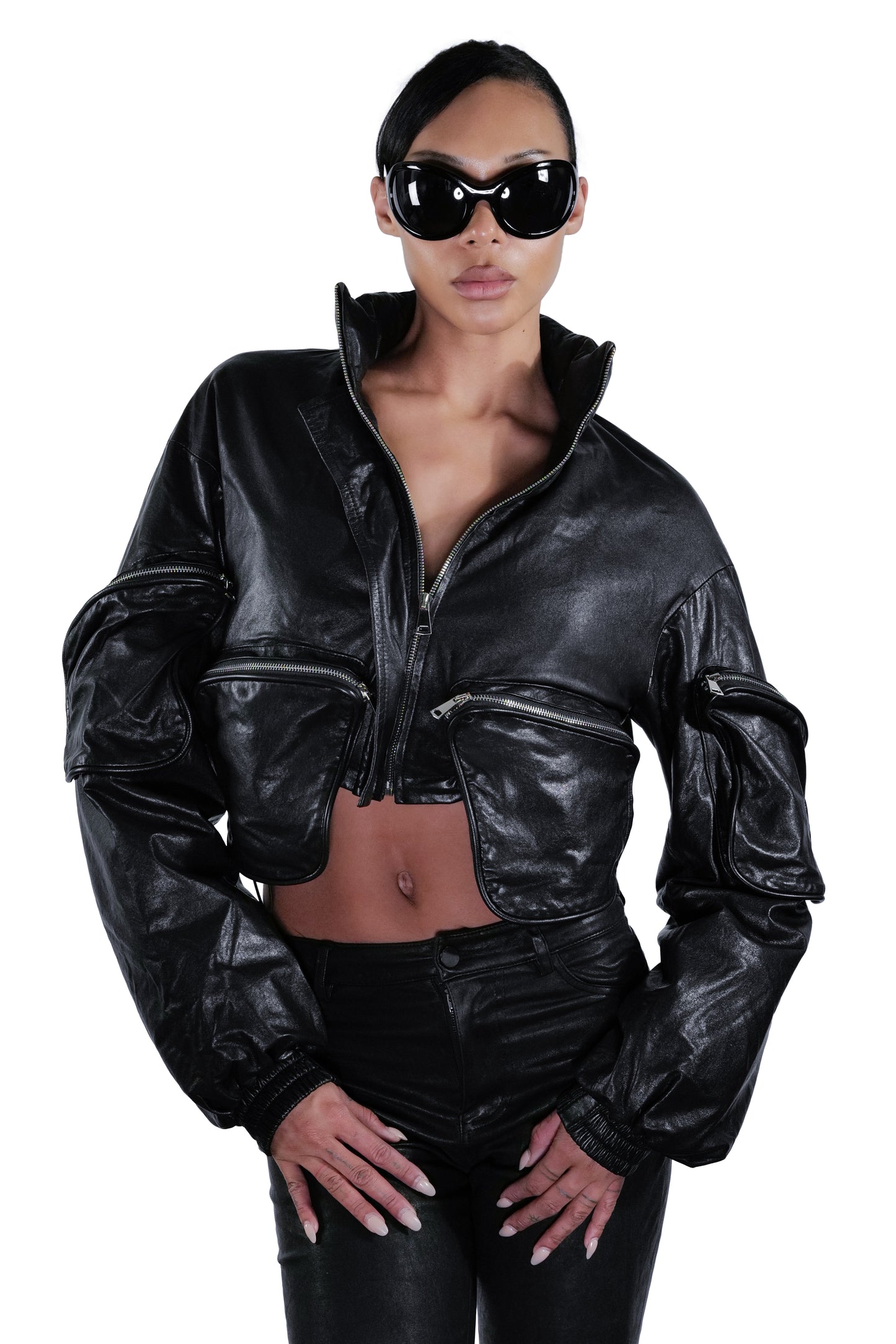 CARBON LEATHER CROP
