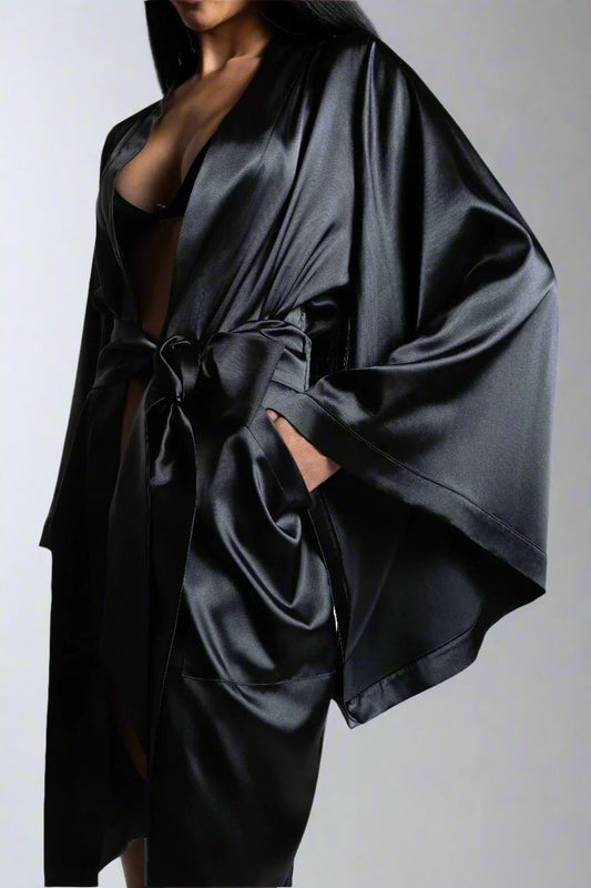 KIMONO ONYX ROBE